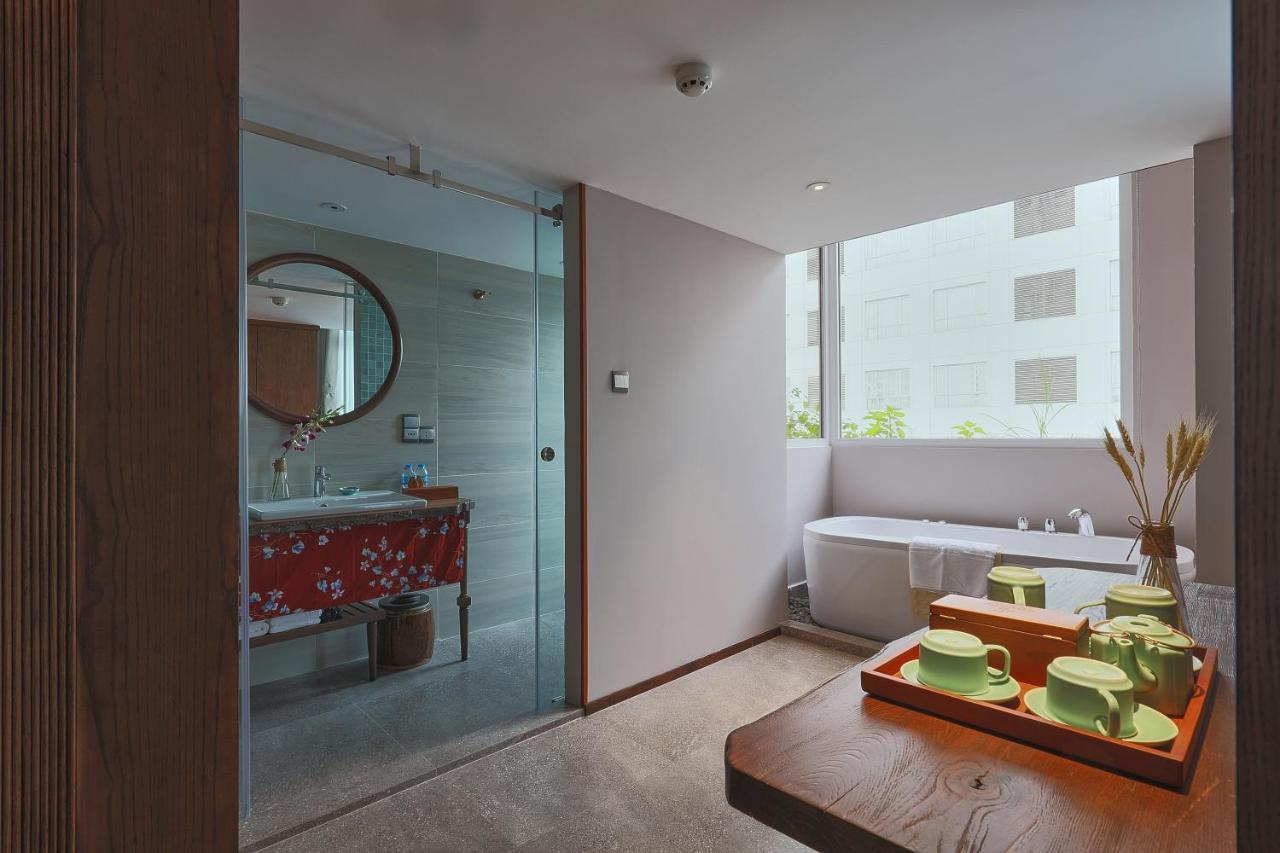 Cherry Boutique Hotel Ho Chi Minh City Exterior photo